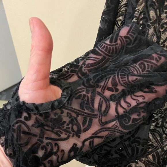 Disturbia Black Sheer Lace Blouse - Picture 8 of 8